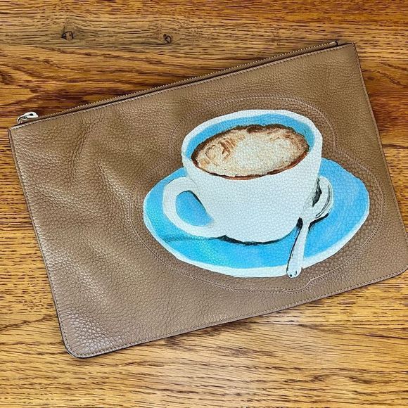 Fendi Latte Leather Portfolio - Picture 1 of 7